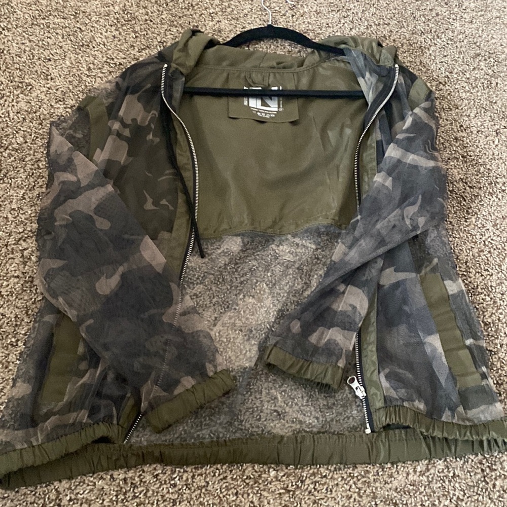 Green camo print mesh jacket with hood